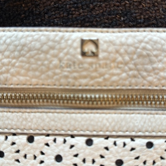 Kate Spade ♠️ Crossbody Bag 💼 - Picture 2 of 10